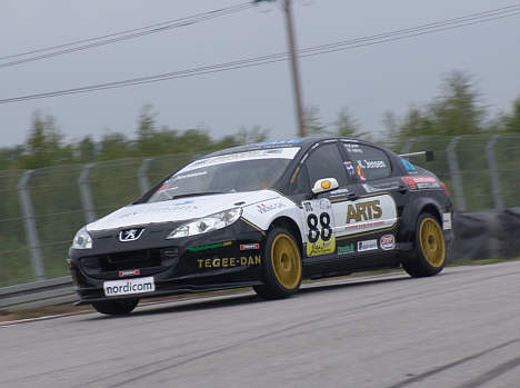 Kasper Jensen befandt sig godt på Sturup Raceway, hvor han var blandt de mest overhalende kørere.